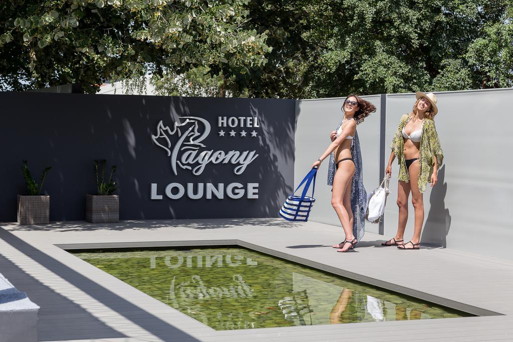 Hotel Pagony Wellness Nyíregyháza Dış mekan fotoğraf