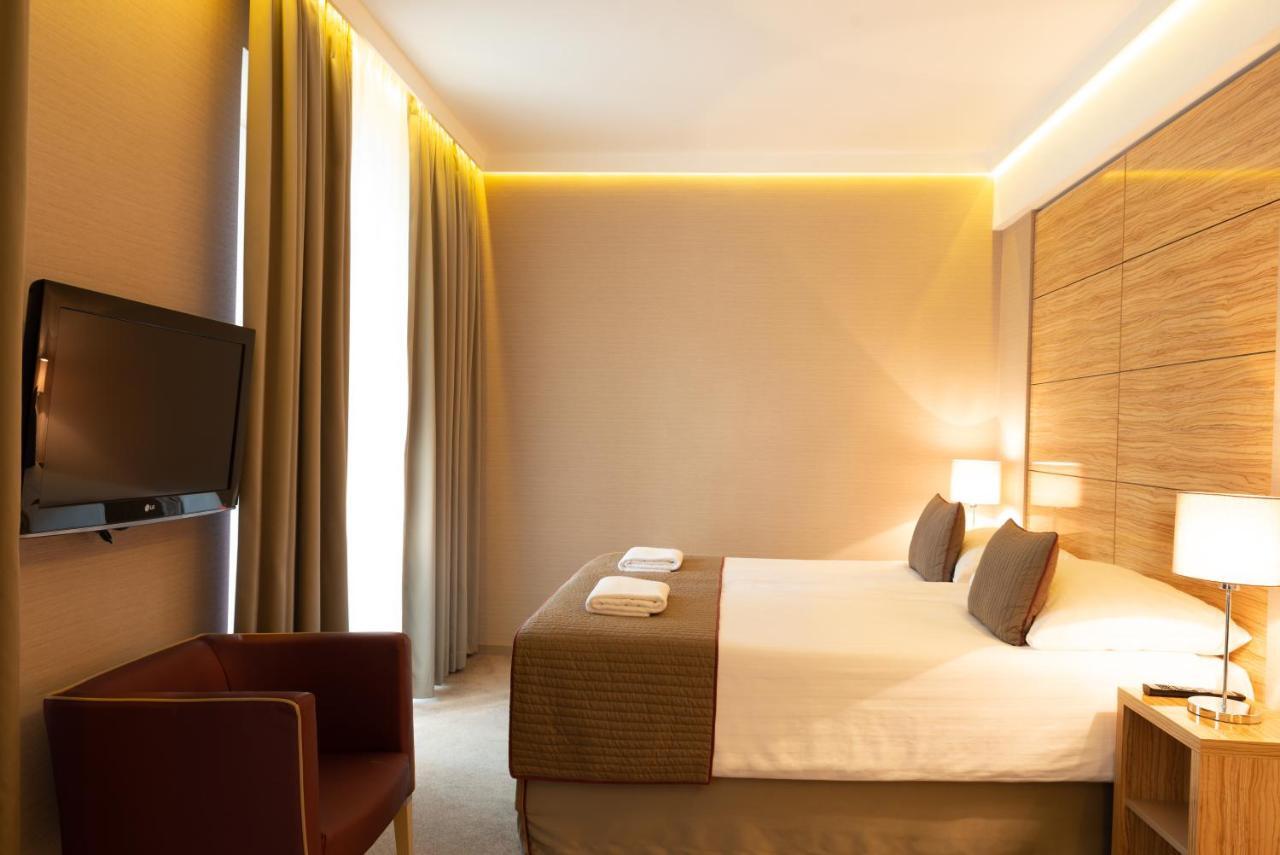 Hotel Pagony Wellness Nyíregyháza Dış mekan fotoğraf