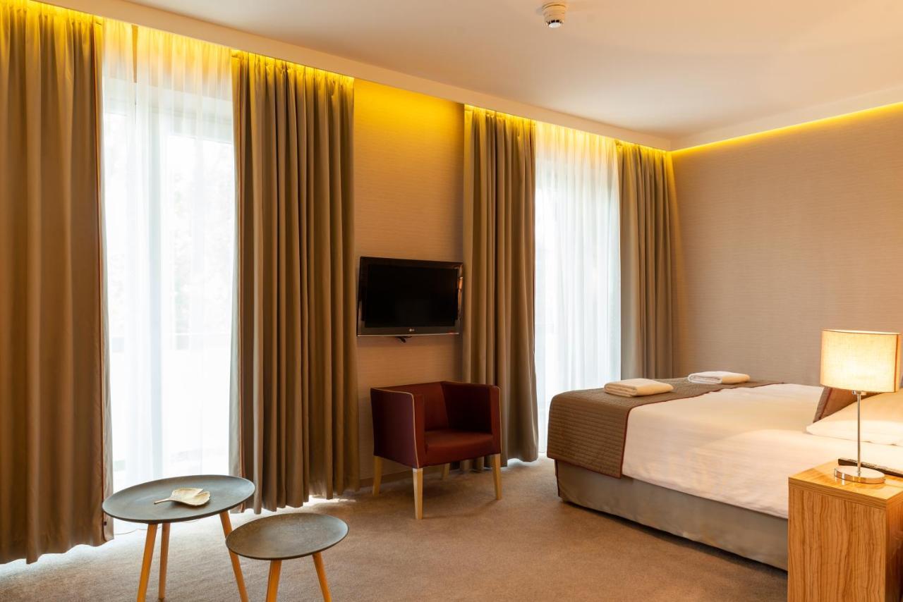 Hotel Pagony Wellness Nyíregyháza Dış mekan fotoğraf
