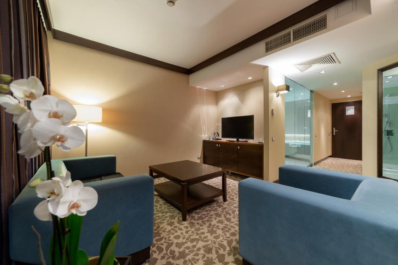 Hotel Pagony Wellness Nyíregyháza Dış mekan fotoğraf