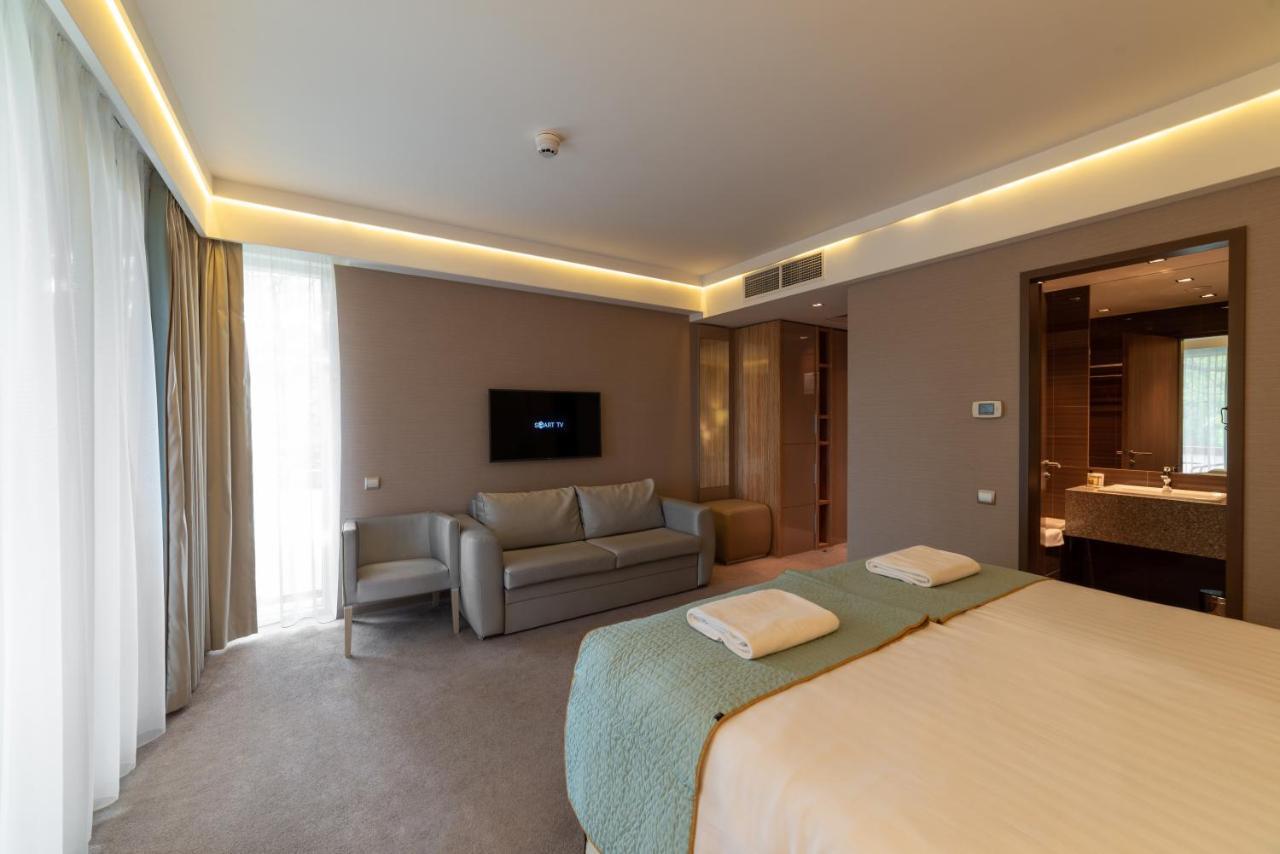 Hotel Pagony Wellness Nyíregyháza Dış mekan fotoğraf