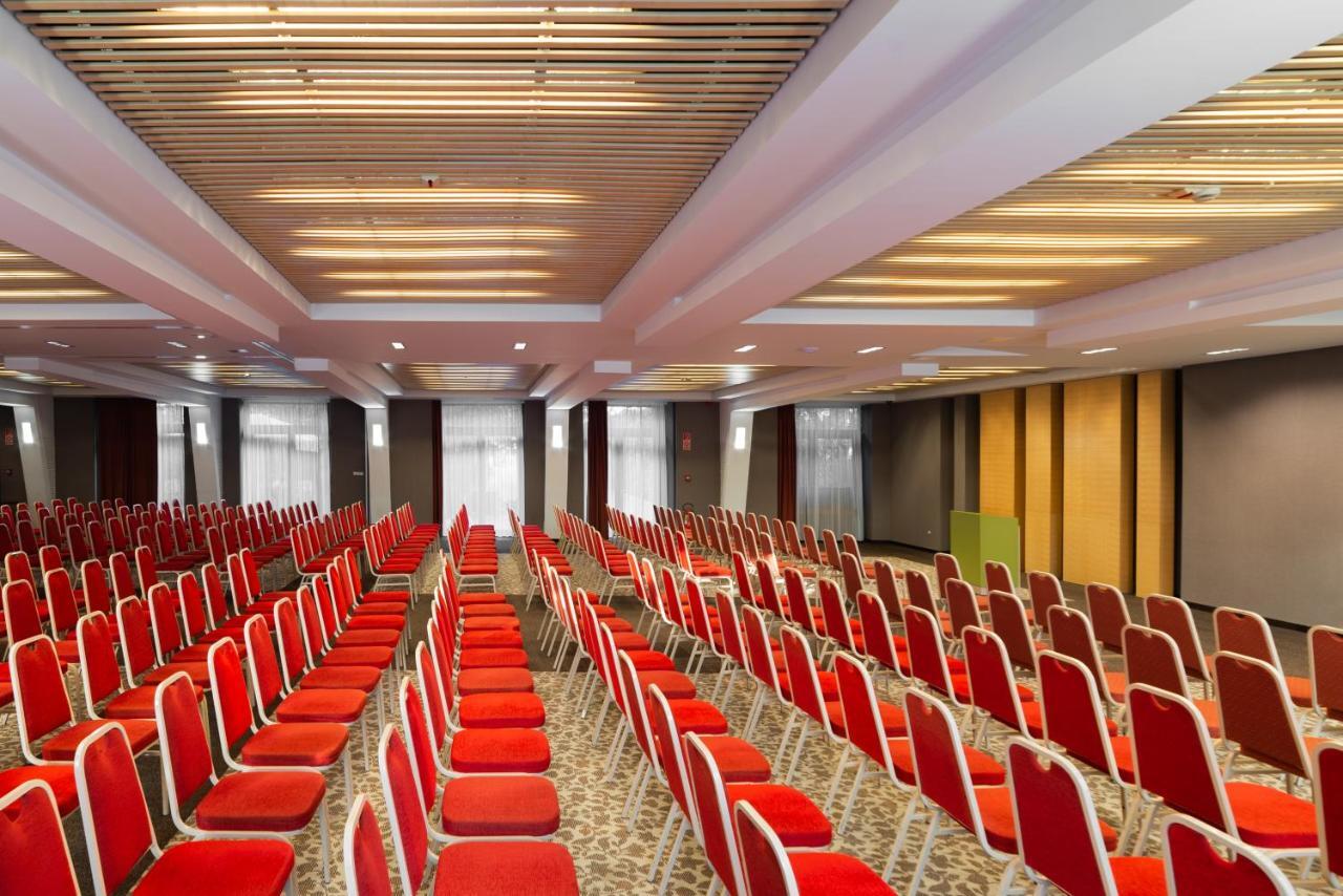 Hotel Pagony Wellness Nyíregyháza Dış mekan fotoğraf